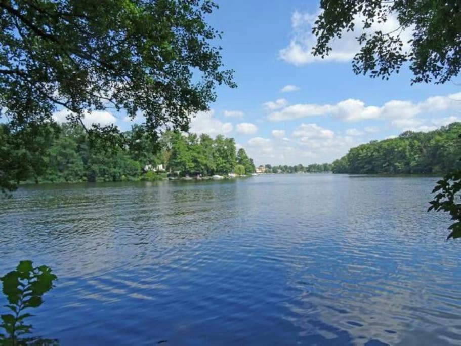 Dachwohnung Mit Wasserblick Und Eigenem Bootssteg Berlin Bagian luar foto