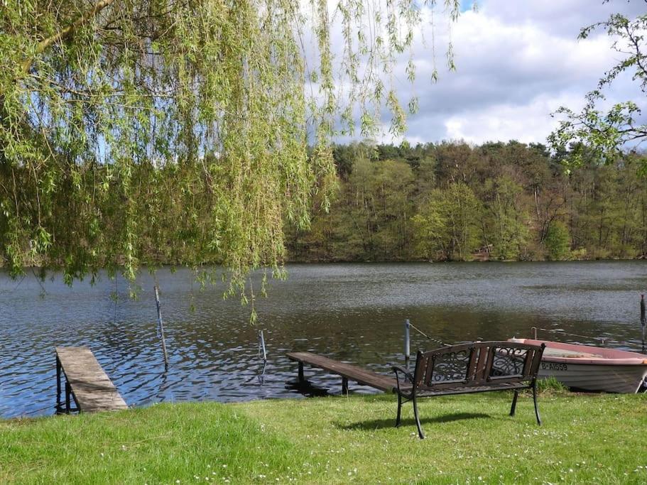 Dachwohnung Mit Wasserblick Und Eigenem Bootssteg Berlin Bagian luar foto