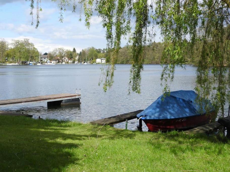 Dachwohnung Mit Wasserblick Und Eigenem Bootssteg Berlin Bagian luar foto